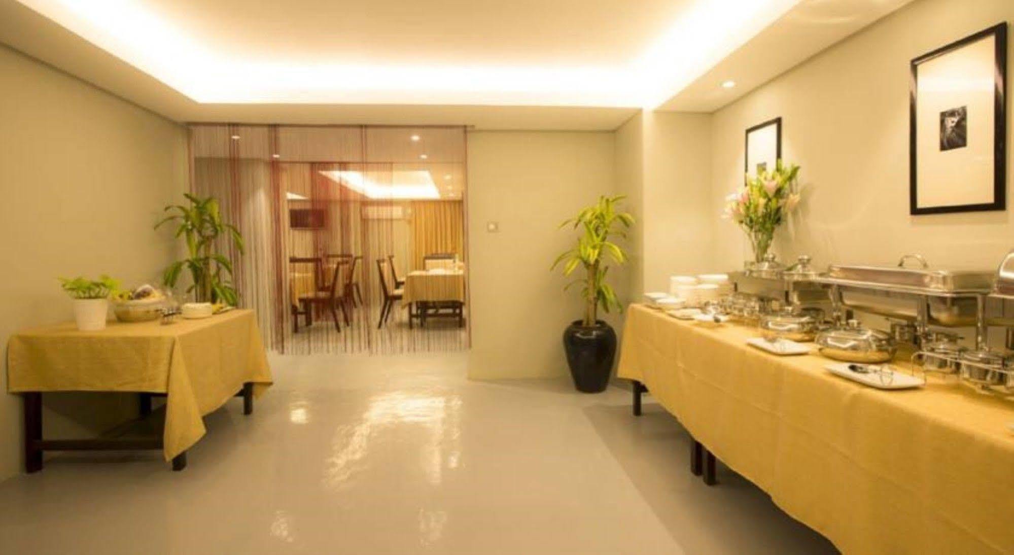 יאנגון Shwe Pyi San Yar Hotel מראה חיצוני תמונה